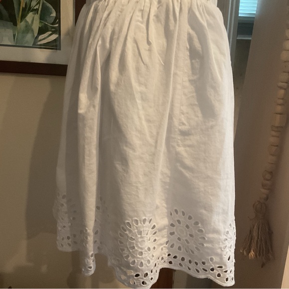 SUMMER CLEARANCE  $11. CAT & JACK WHITE EYELET MINI SKIRT. SIZE XL 14-16 - Picture 3 of 10